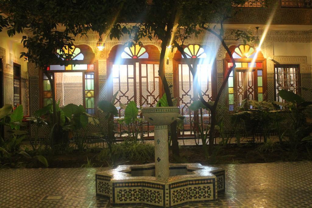 פס Riad Les Chrifis Navette Aeroport 24 Sur 24 מראה חיצוני תמונה