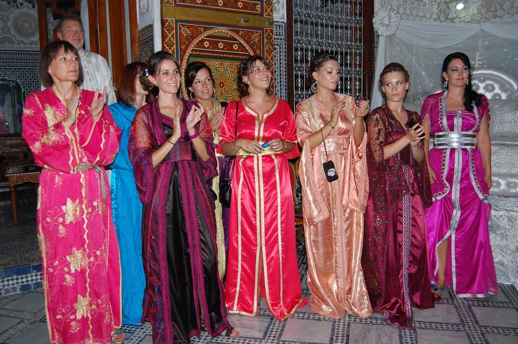 פס Riad Les Chrifis Navette Aeroport 24 Sur 24 מראה חיצוני תמונה
