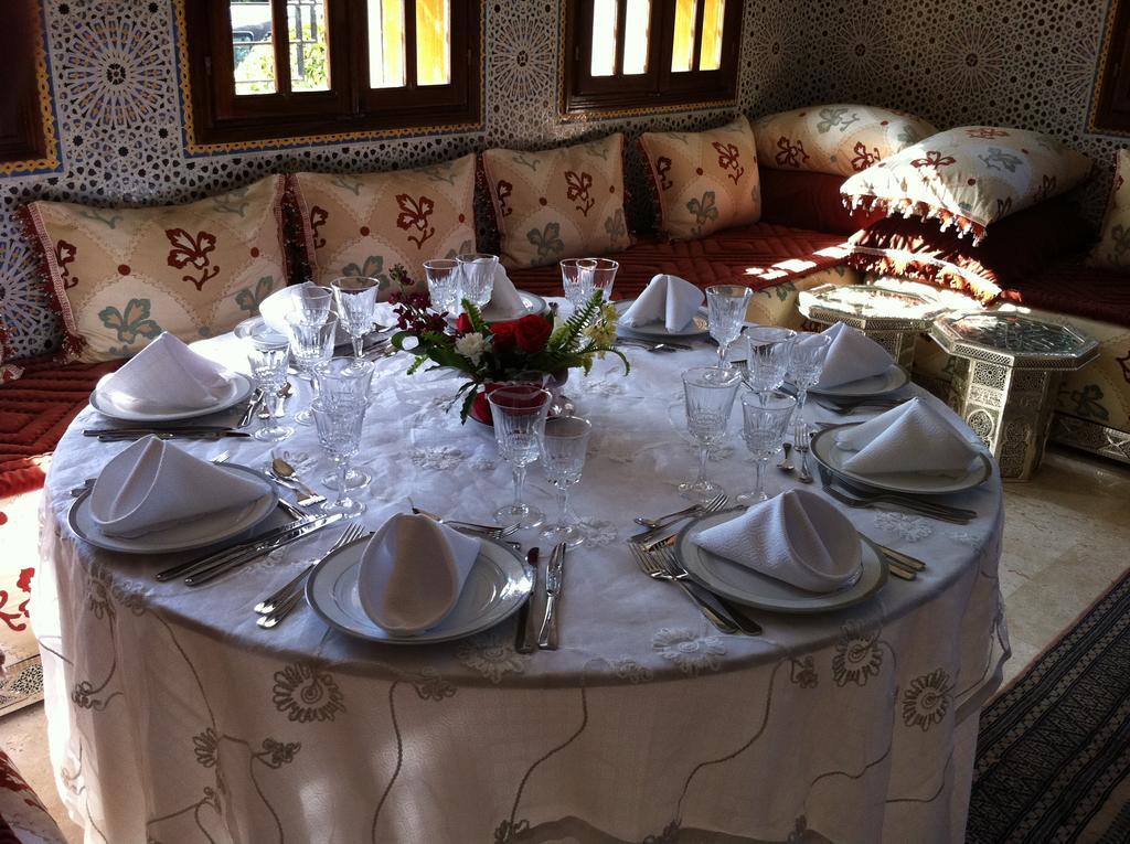 פס Riad Les Chrifis Navette Aeroport 24 Sur 24 מראה חיצוני תמונה